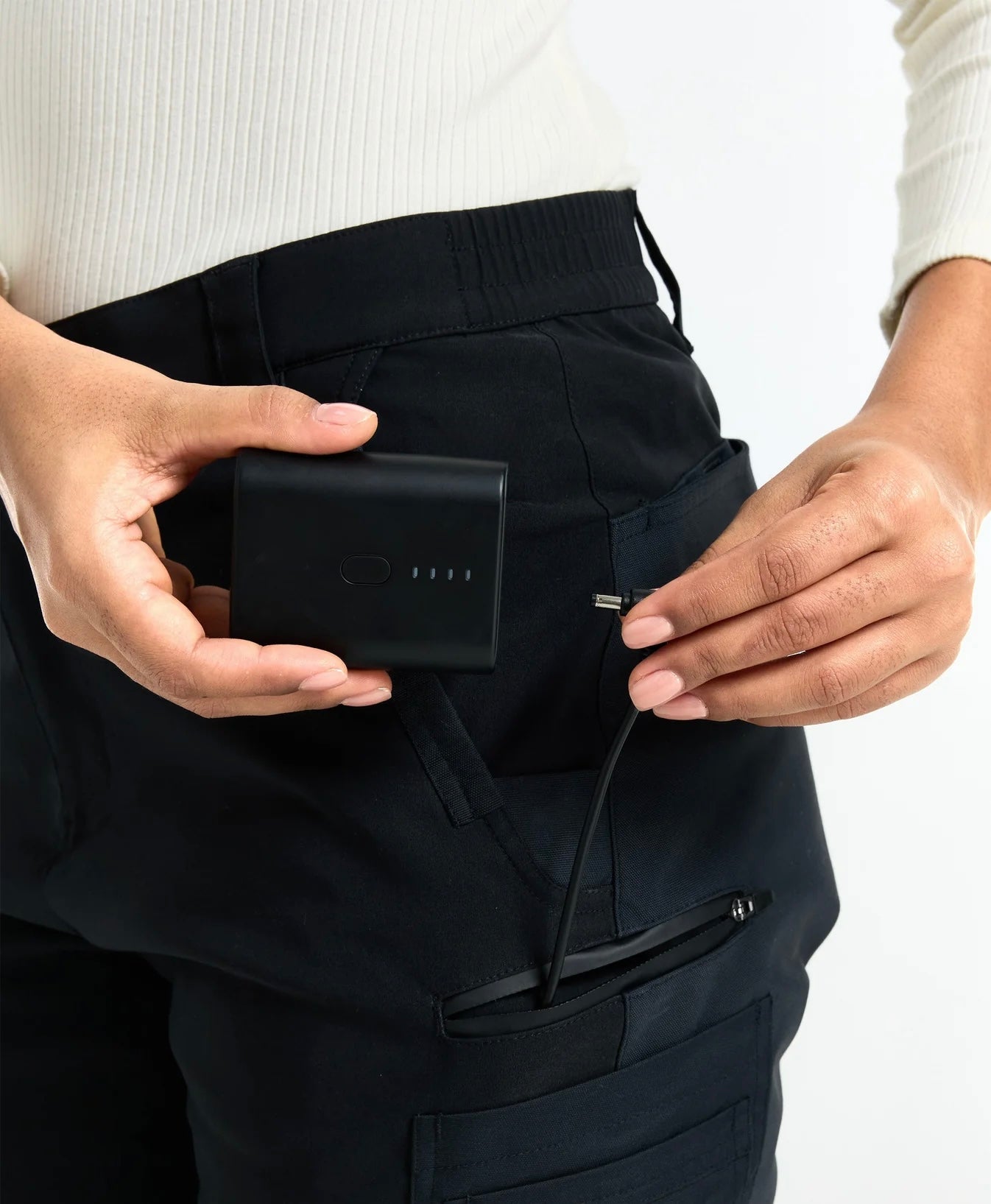 Hitaðar kvenna­vinnubuxur með flísfóðri